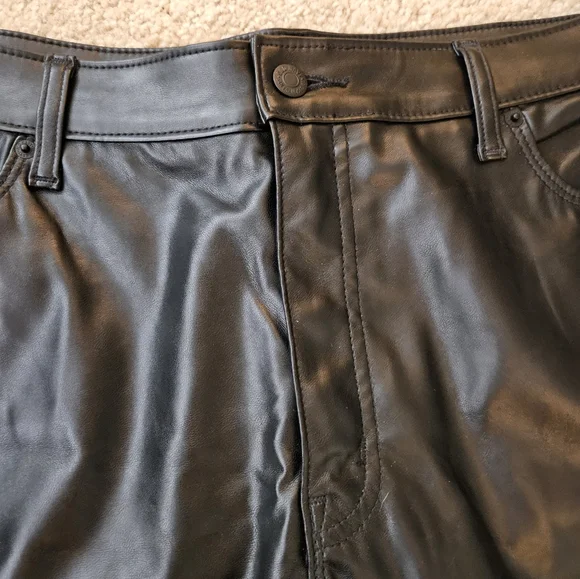 Old Navy Black High-Rise O.G. Straight Pants Women's Size 18 Faux Leather - Picture 9 of 14